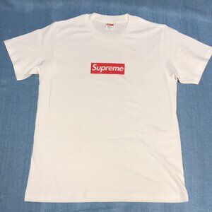 Supreme Men's White and Red T-shirt